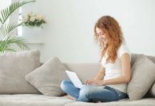 Chiar trebuie sa depinzi de altii, cand exista joburi precum cel de la Heylux? videochat heylux