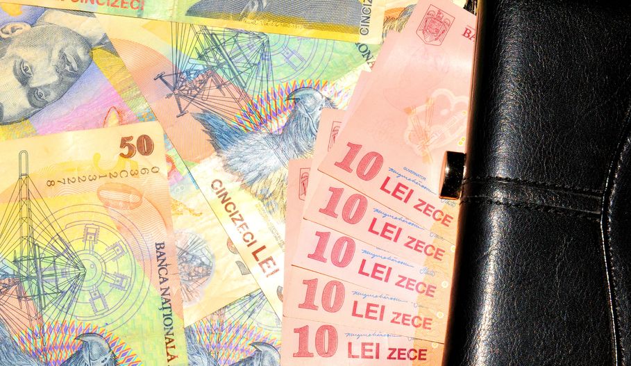 44741316 - currency lei background